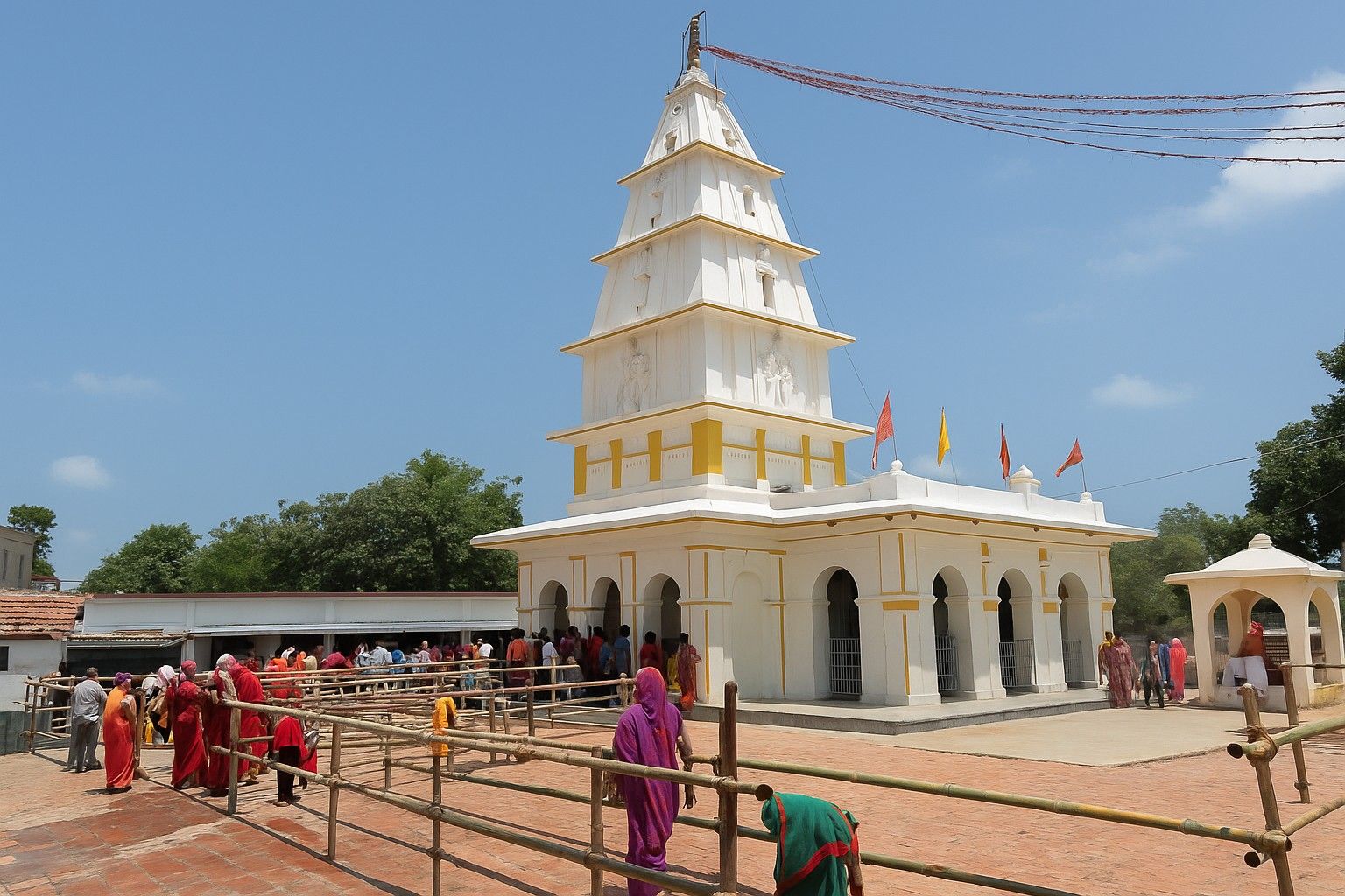 जहाँ भगवान शिव बने भक्त के सेवक – जानिए उगना महादेव मंदिर और विद्यापति की अद्भुत भक्ति कथा !